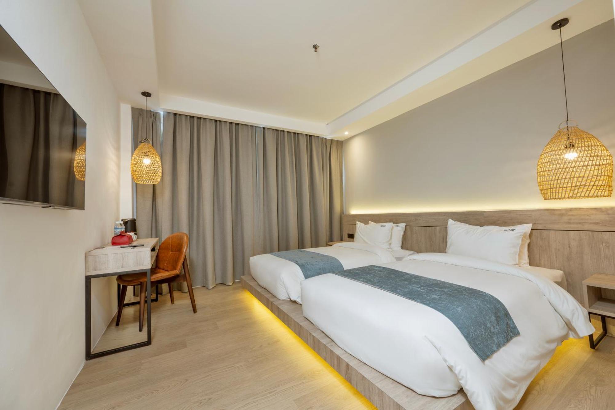 Theatre Hotel Kuching Esterno foto