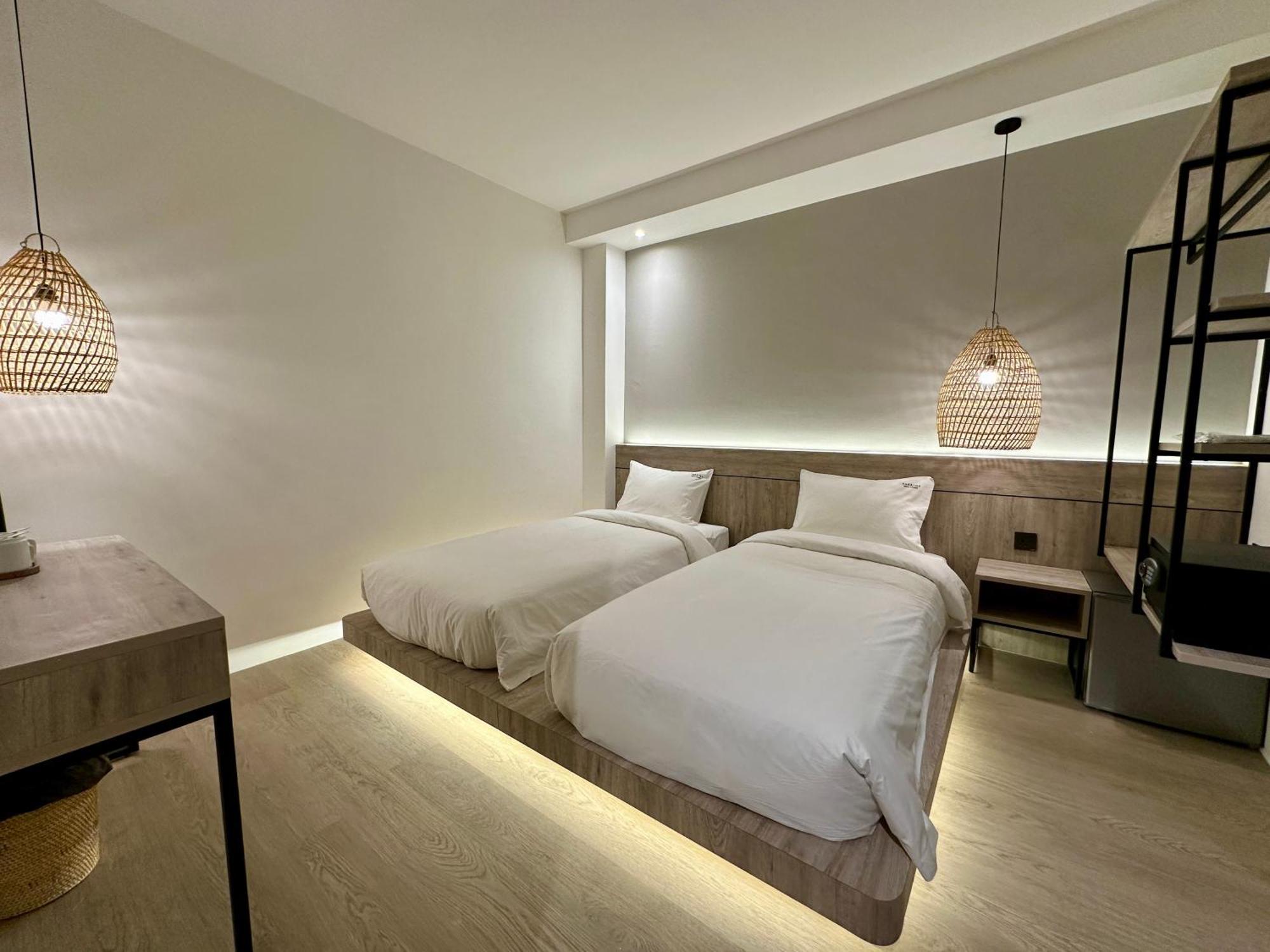 Theatre Hotel Kuching Esterno foto
